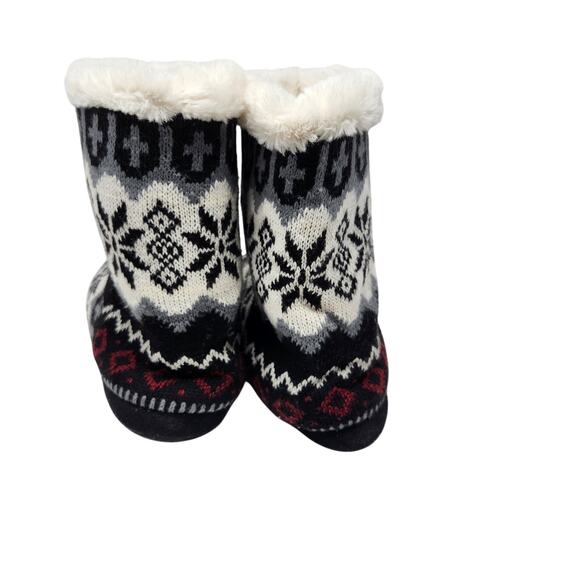 Airwalk Snow Flake Print Comfy Hard Soled Slipper Ankle Boots Faux Fur Size 9-10 - Picture 5 of 8